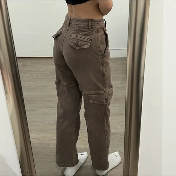 Wilfred Free - Maeve Cargo Pant - Picture 2 of 3